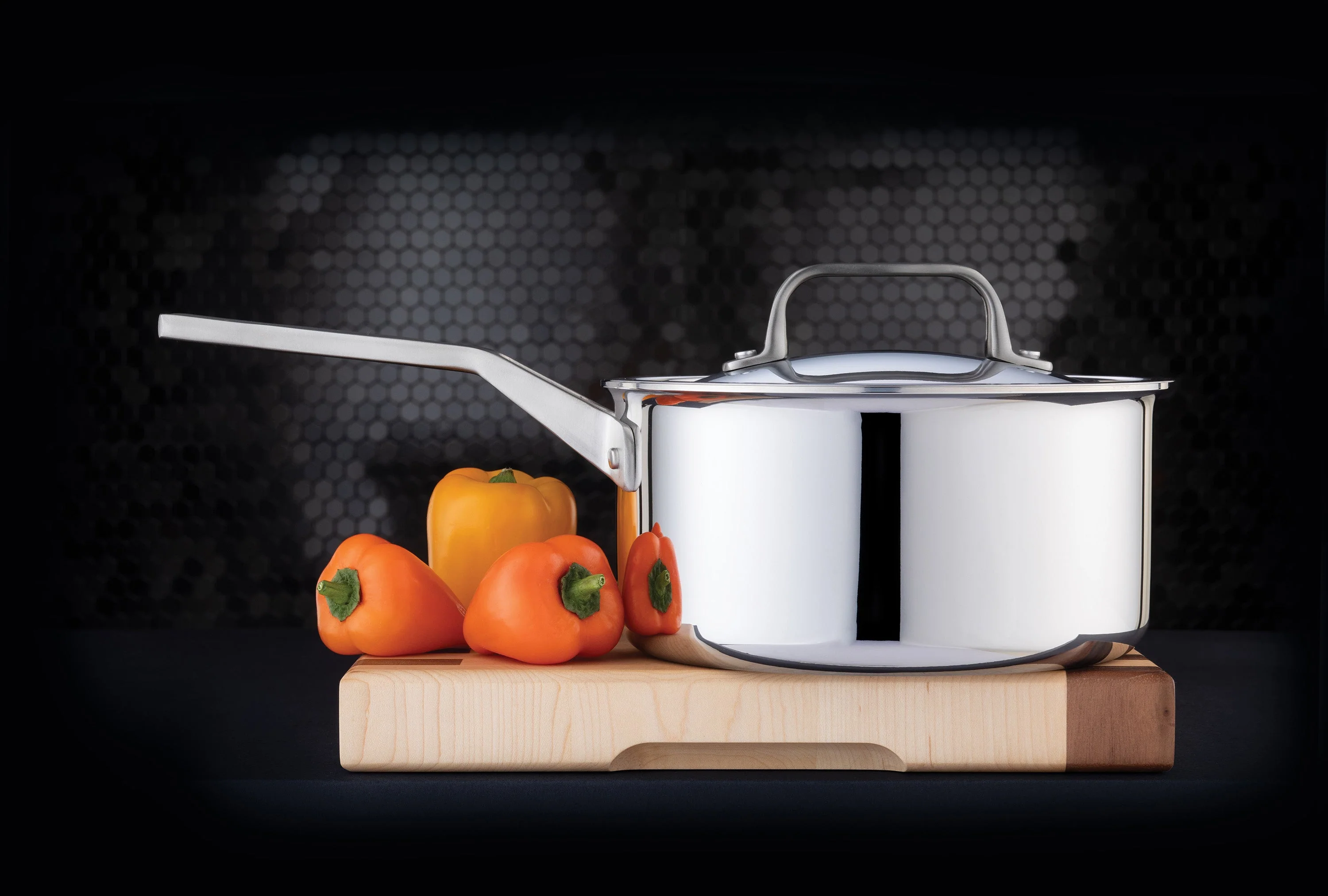 2L Meyer ProClad 5-Ply Aluminum Core Stainless Steel Saucepan with Cover, Made in Canada - Image 2