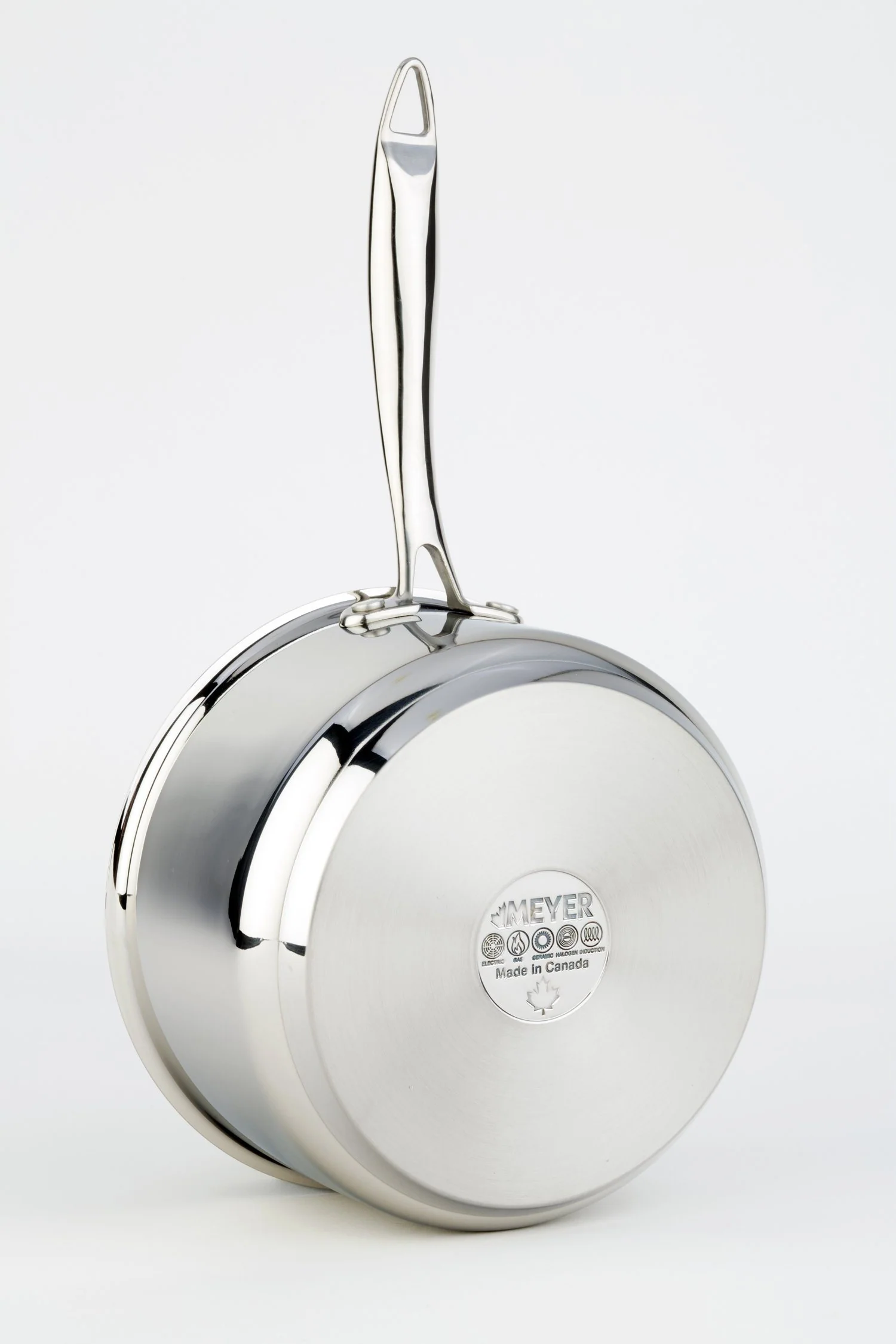Meyer Accolade Stainless Steel 3L Saucepan with cover, Made in Canada - Image 4
