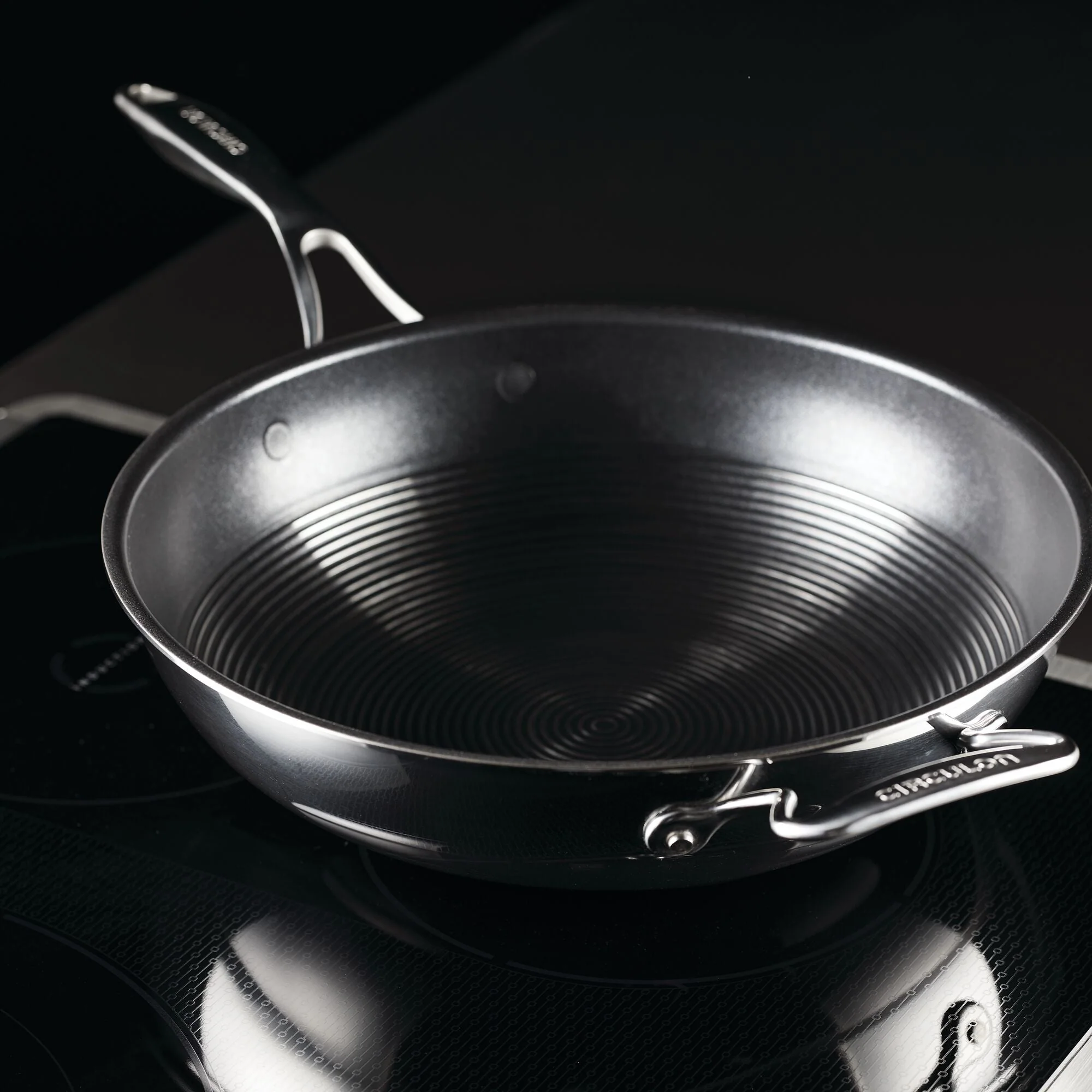 Circulon Clad Stainless Steel Stir Fry Pan with Hybrid SteelShield and Nonstick Technology, 12.5-Inch, Silver - Image 2