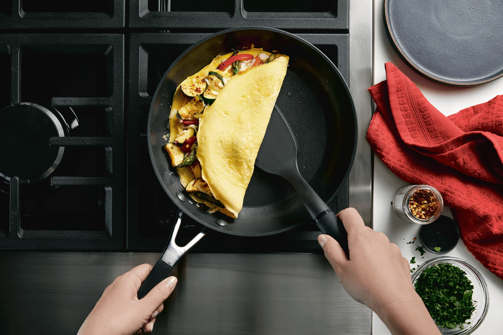 KitchenAid Hard Anodized Nonstick Cookware Set, 11-Piece, Onyx Black - Image 5
