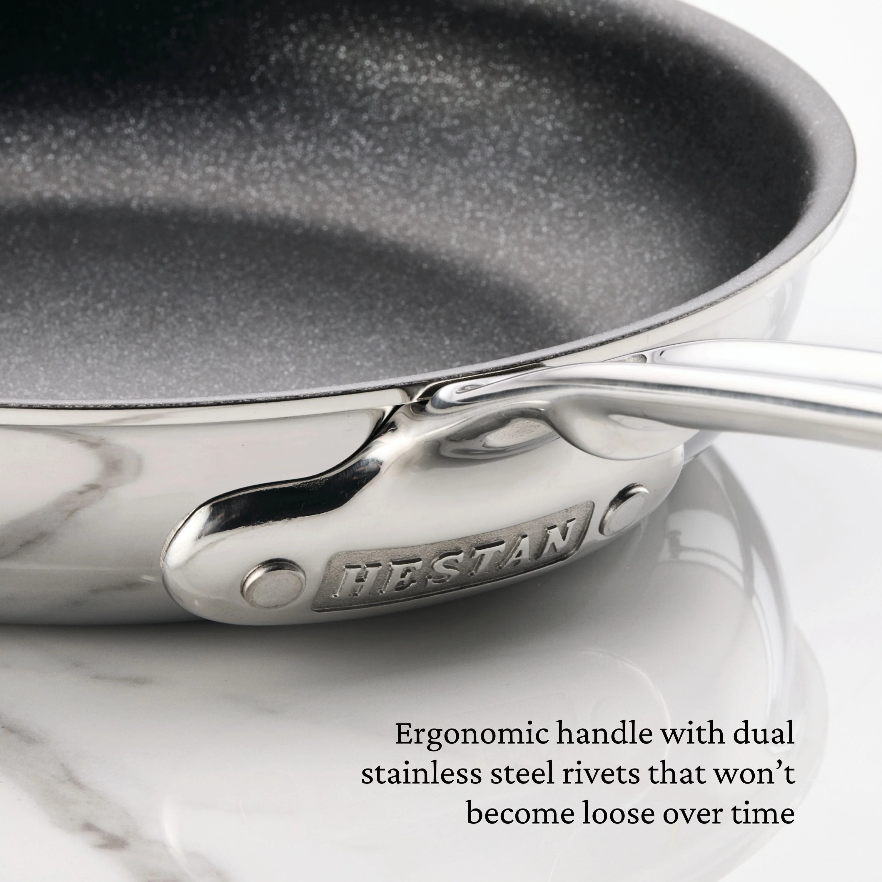 Hestan ProBond® Luxe 11" Professional Clad Stainless Steel Skillet with TITUM Nonstick - Image 4